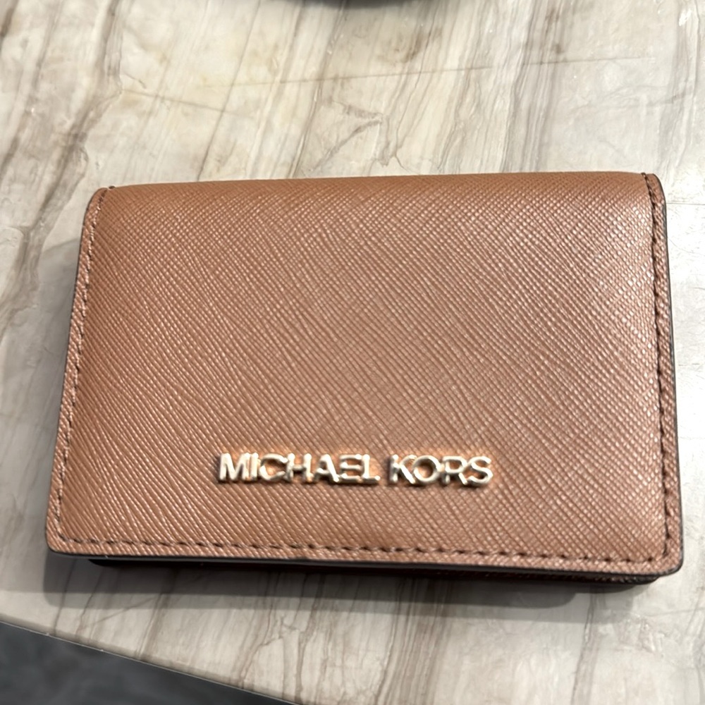 Michael Kors NWT ID card case Leather